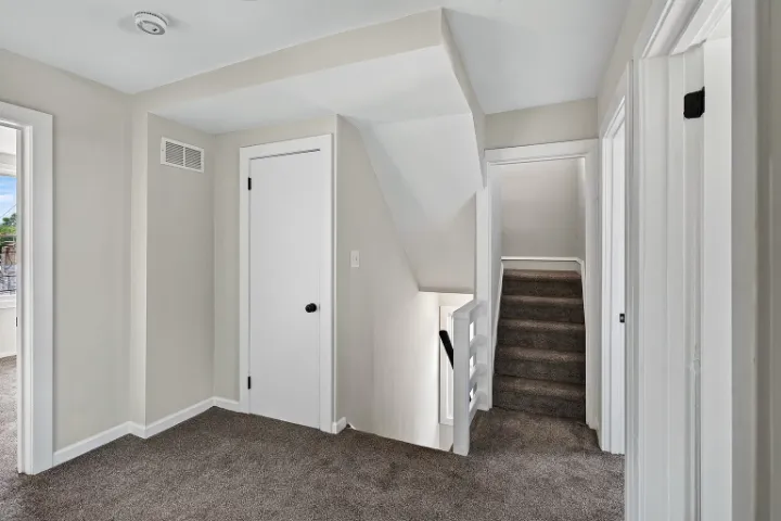 Upper landing and stairs
